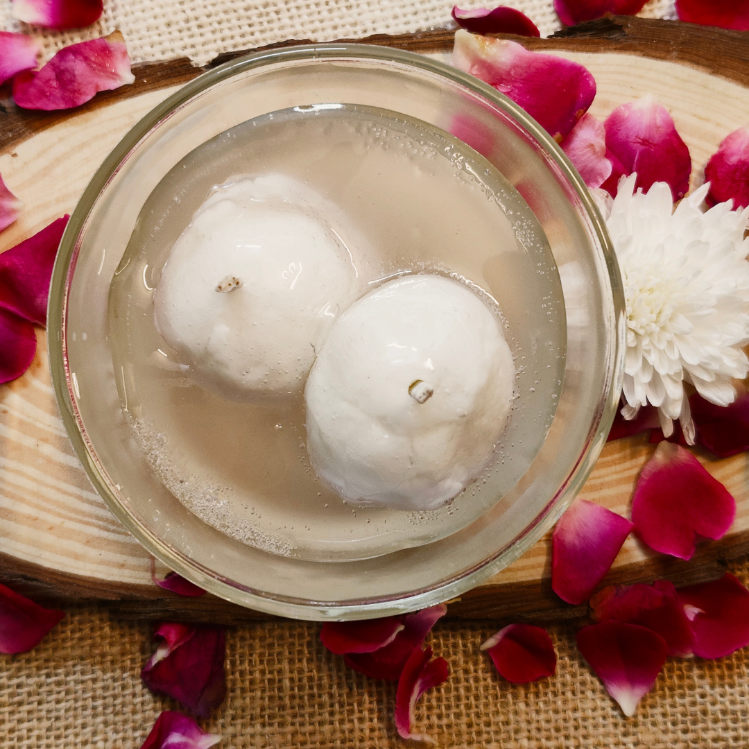Rasgulla Scented Candle Diwali Edition - Lilly of the Valley Fragrance