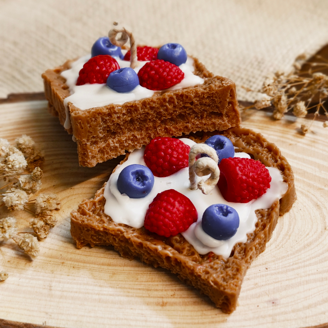 Toastberry Scented Candle - Toast Shaped - Pack of 2