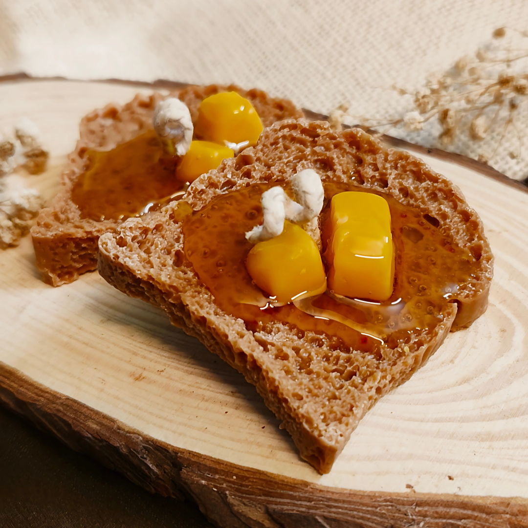 Caramel Crust Scented Candle - Butter & Bread Shaped - Pack of 2