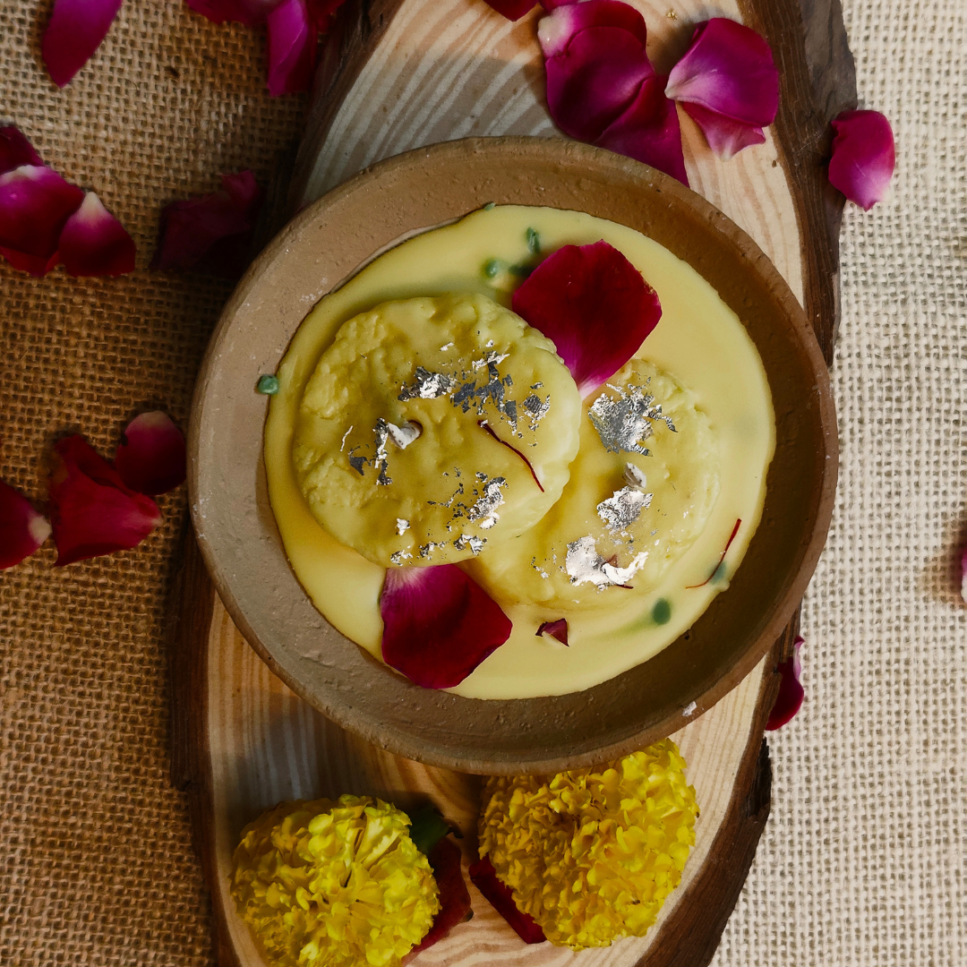 Rasmalai Scented Candle Diwali Edition - Sandalwood Fragrance